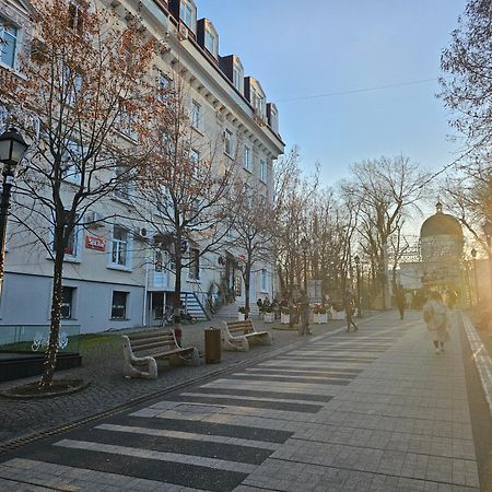Cathedral Park&Pedestrian Zone Apartment! Chisinau Ngoại thất bức ảnh